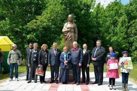 В Тамбовской области открыли памятник Марии Поленовой